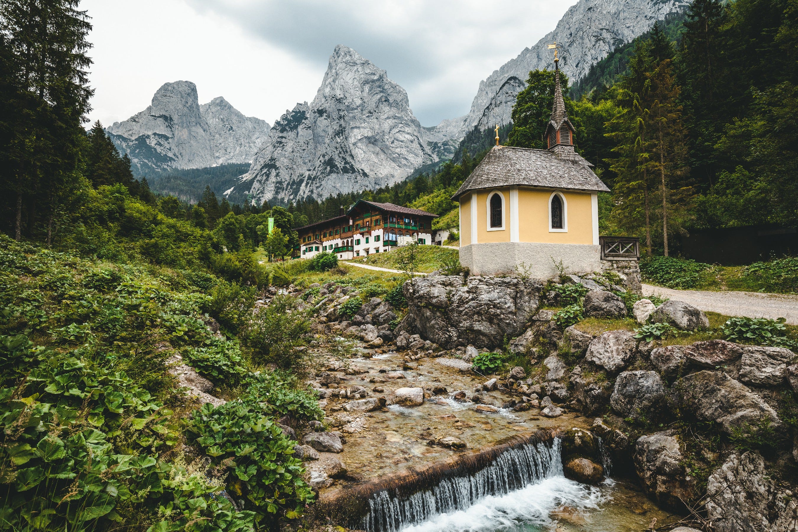 Laghi, gole e cascate. Tutta la magia della natura alpina del Tirolo